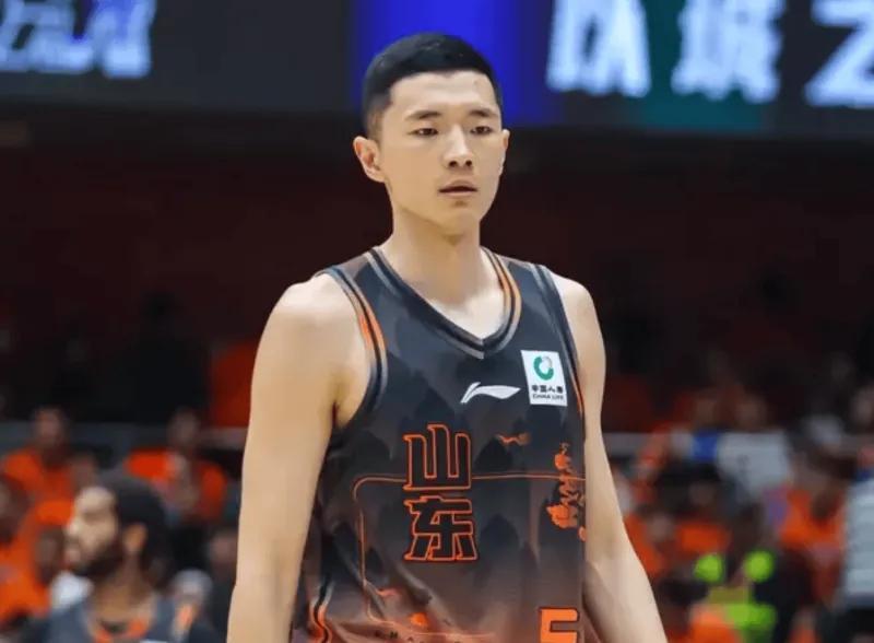 必赢体育-上海G2淘汰山东!李添荣+2内回暖,古德温+2替齐爆,山东仅靠2将